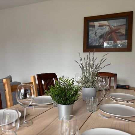 La Fromagerie Maison Lumineuse Et Spacieuse Beau Sejour 5 Ch 2 Wc 1 Sdb Grand Jardin Clos 5Mn A Pied Commerces 10 Mn Plage Omaha Beach Proche Plages Du Debarquement Trevieres Zewnętrze zdjęcie